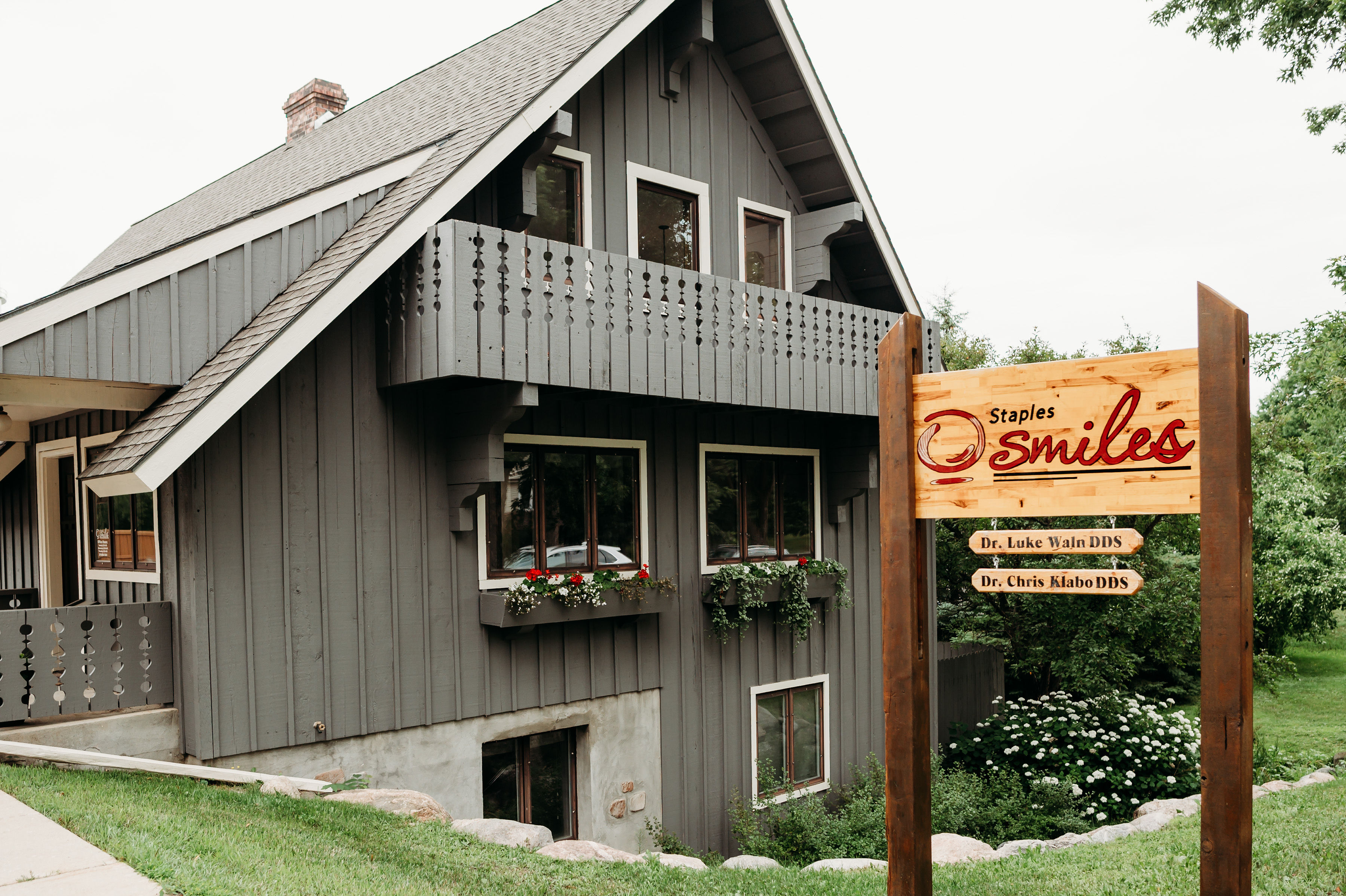 Staples Smiles Dental Office